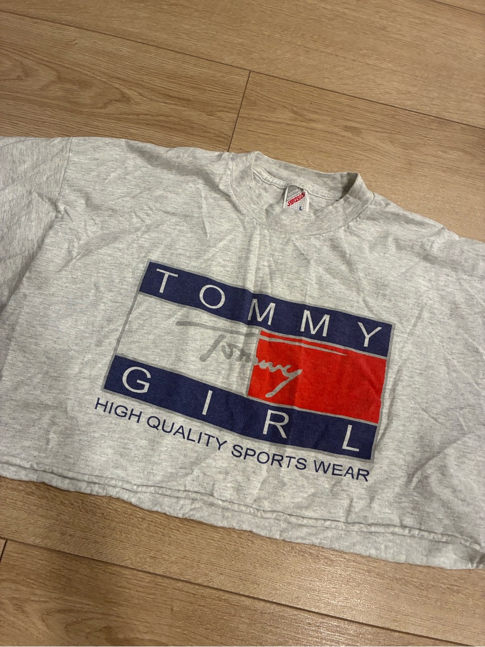 Vintage Tommy Hilfiger Tommy Girl Cropped Single Stitch T-shirt Size L